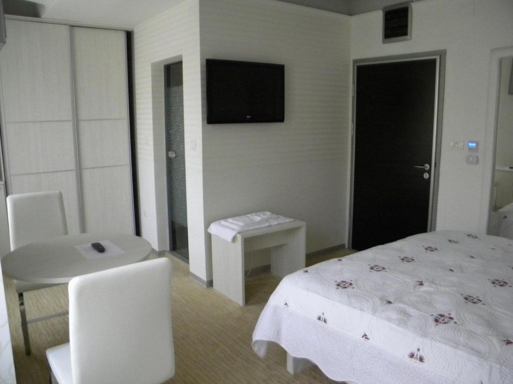 Duvet Center Hotel Skopie Habitación foto